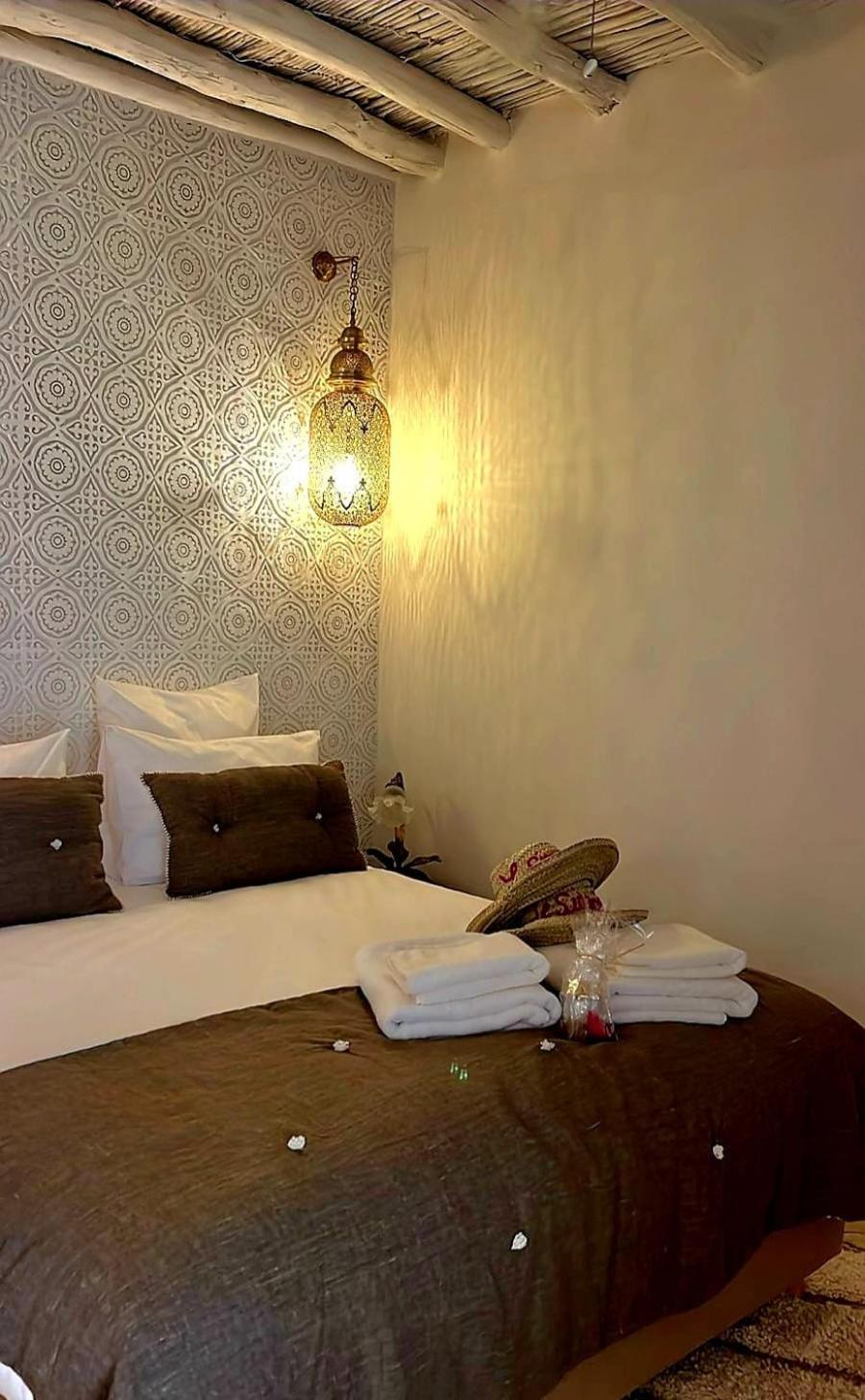 Le Singe Rose Bed & Breakfast Marrakesh Exterior photo