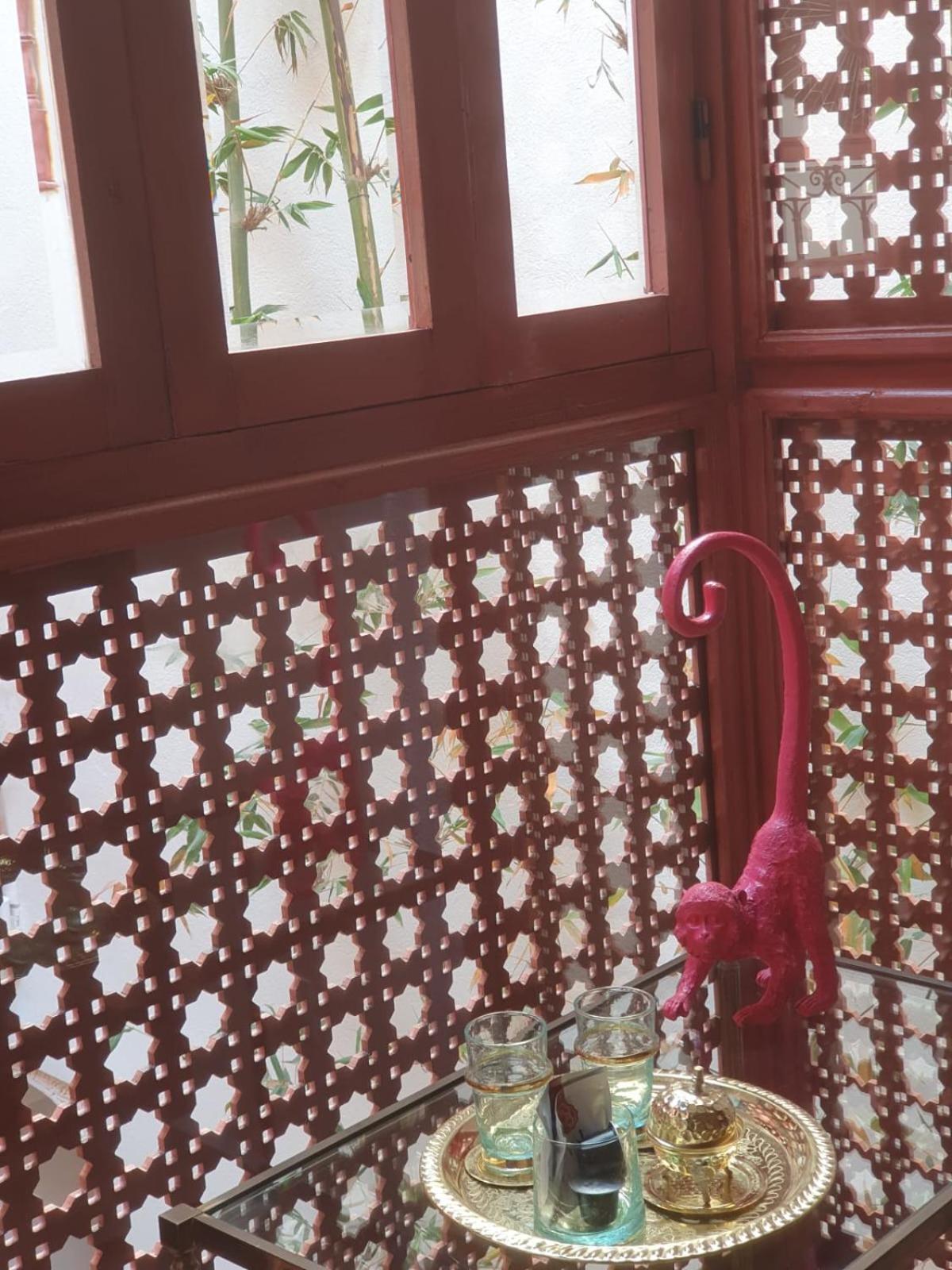Le Singe Rose Bed & Breakfast Marrakesh Exterior photo